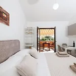Apartamento By The Sea Sukosan, Zadar - 14406 *