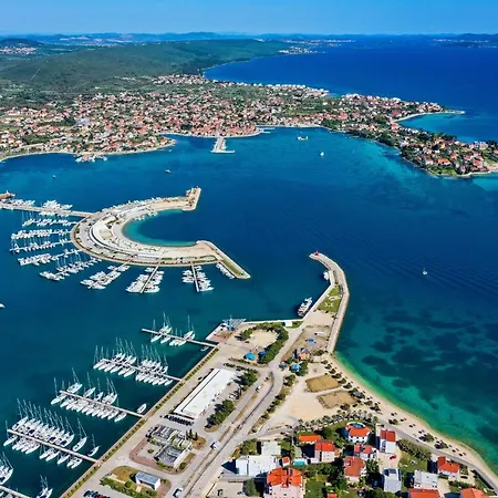 Apartment By The Sea Sukosan, Zadar - 14406